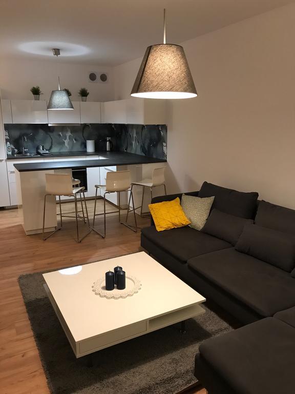 Omi Apartments Колобжег Екстериор снимка